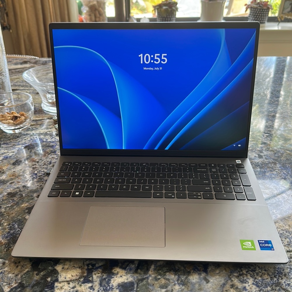 Dell Vostra 5620 Laptop!